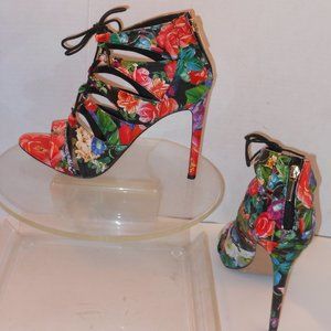 MADDEN GIRL MULTI-COLOR HIGH HEEL SHOES SIZE 9M